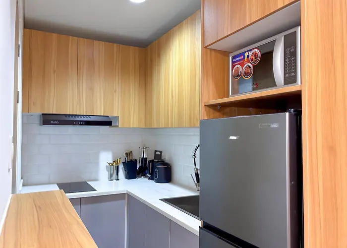 Bright Unit At Bloom Near Naia L Wifi & Netflix I Bloom 0830 Manila